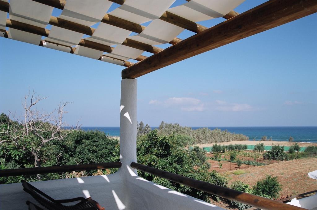 Votsalo Villa Pomos Room photo